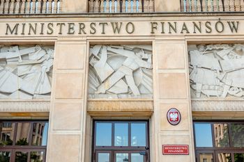 Mieli pokazać, na co idą pieniądze. Rejestr świeci pustkami