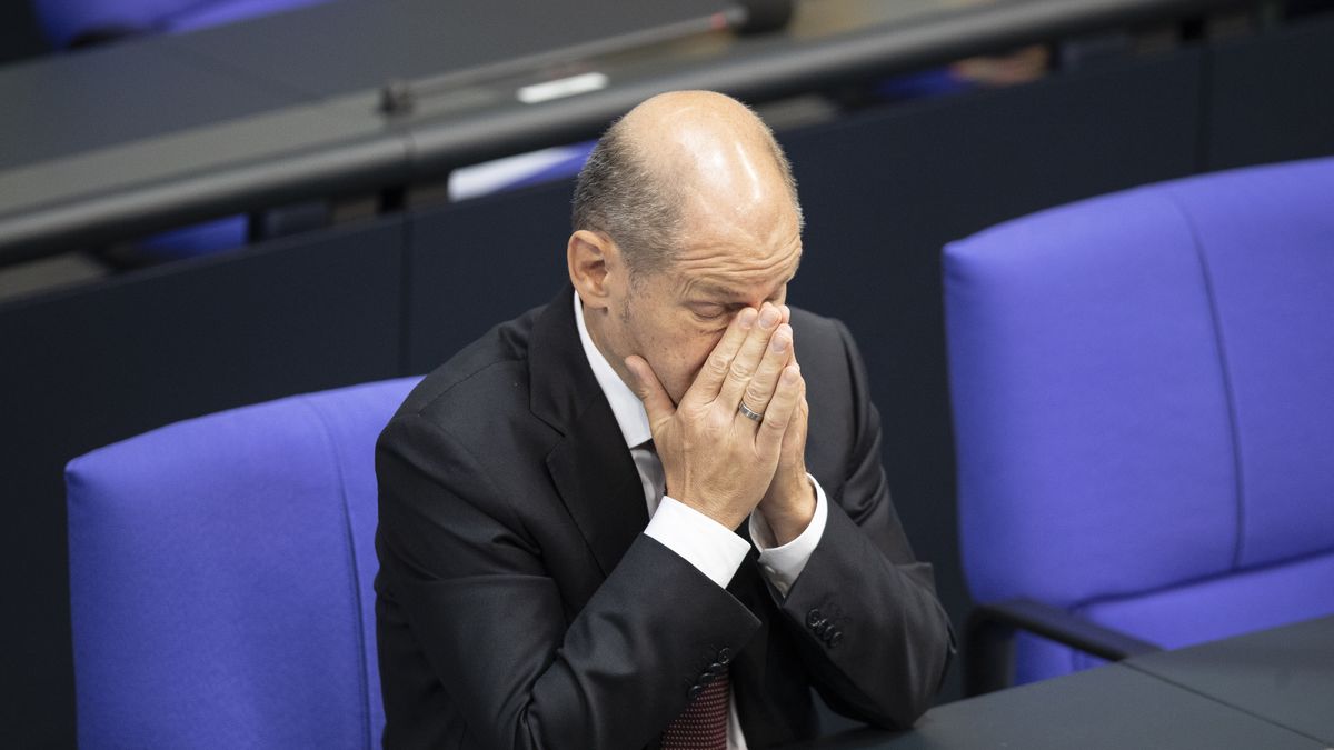 Bundestag Begins 2021 Federal Budget Debates During The Coronavirus Pandemic
BERLIN, GERMANY - SEPTEMBER 29: German Finance Minister and Vice Chancellor Olaf Scholz reacts during debate in the Bundestag on September 29, 2020 in Reichstag building in Berlin, Germany. The Bundestag is discussing the draft of the federal budget for 2021. Finance Minister Olaf Scholz (SPD) wants to take on new debt of around 96 billion euros to fight the Corona crisis. (Photo by Maja Hitij/Getty Images)
Maja Hitij
bestof, topix