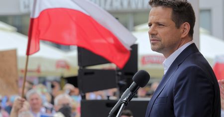 Wybory 2020. Sondaż prezydencki. Zmiany w pierwszej turze. Trzaskowski nieznacznie traci