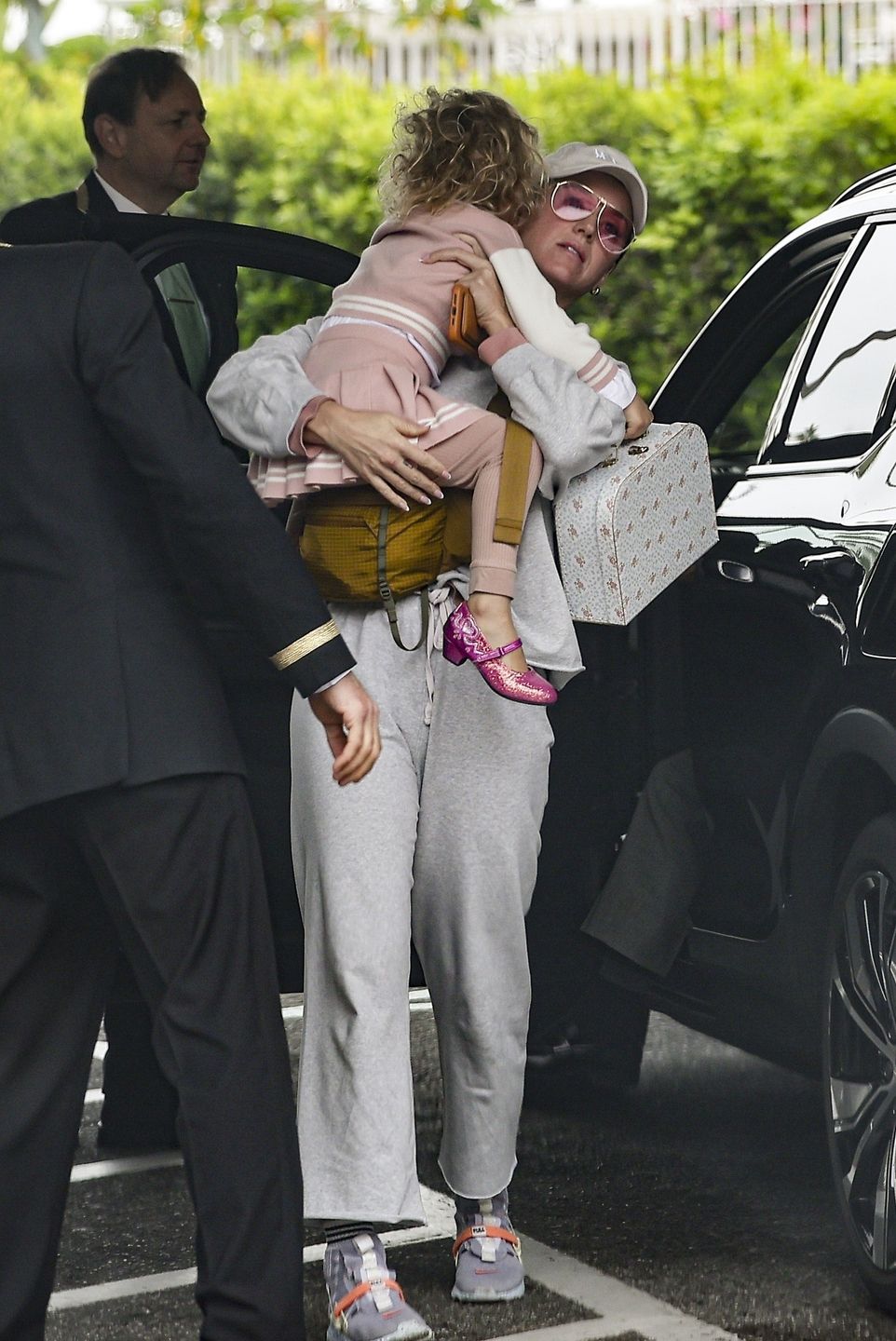 Katy Perry i Orlando Bloom "przyłapani" z córką w Beverly Hills