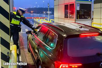 Sprawdzili trzeźwość blisko 2 tys. kierowców. Ilu było pod wpływem?