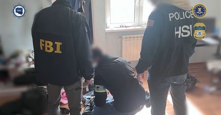 Akcja CBZC z pomocą FBI. Cztery osoby zatrzymane