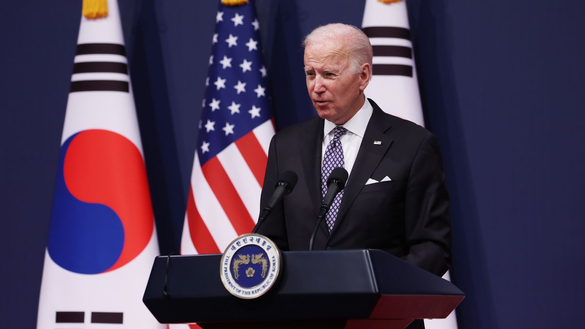 US President Joe Biden speaks during a joint press conference with his South Korean counterpart Yoon Suk-yeol (not pictured) following their meeting in Seoul, South Korea, 21 May 2022. EPA/YONHAP Dostawca: PAP/EPA.