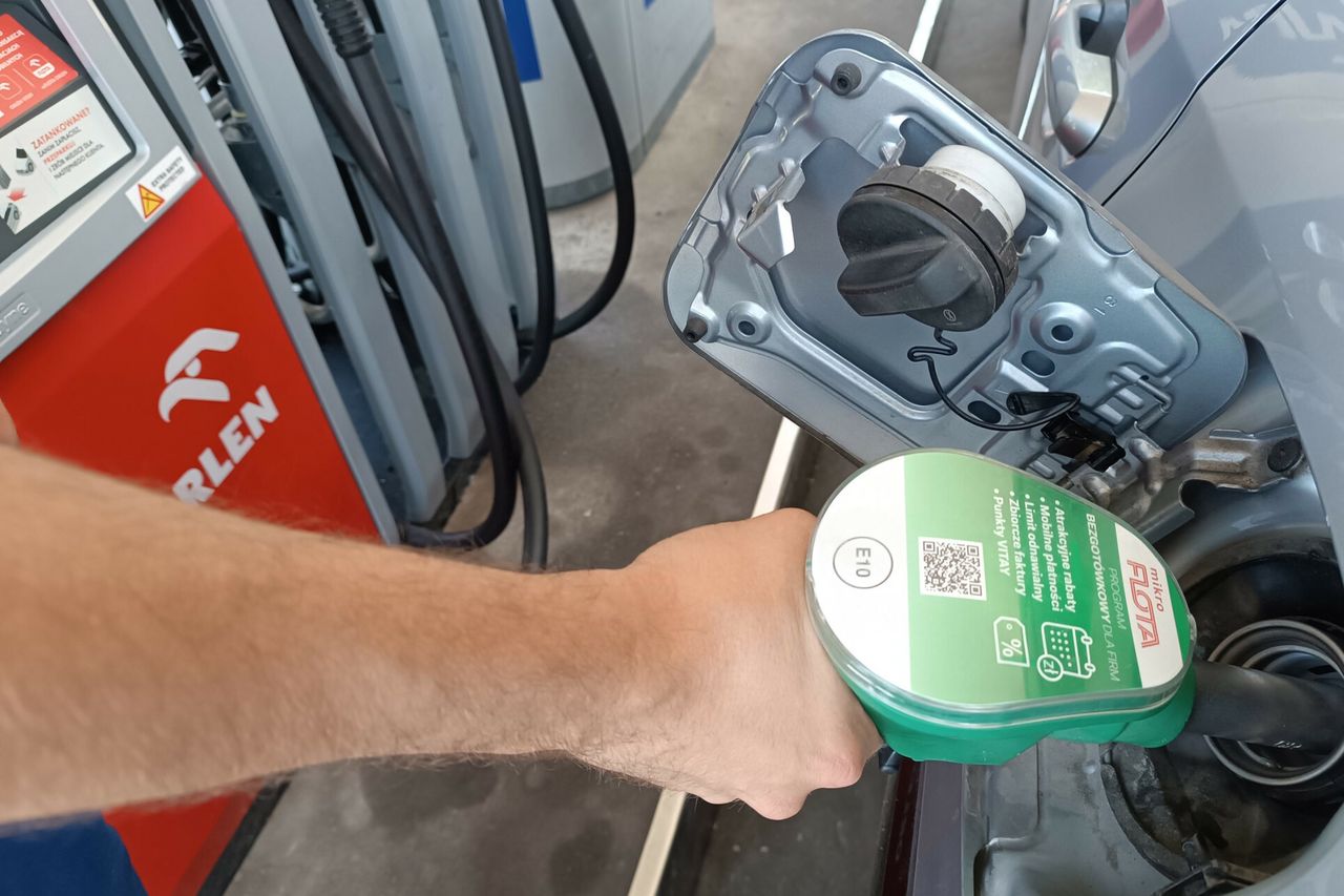 Zmiana na stacjach benzynowych. Oto ile zapłacimy za tankowanie w majówkę