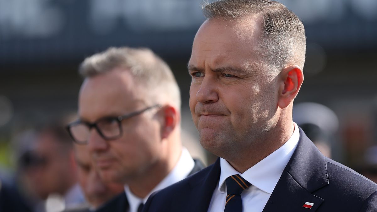 In Gdansk, Poland, on August 31, 2025, Karol Nawrocki, President of Poland, participates in a wreath-laying ceremony at the gate of the Gdansk Shipyard. On August 31, 1980, the August Agreements are signed between the democratic opposition and the communist government. That month, around 700,000 people participate in strikes, and the newly founded trade union Solidarity attracts 9-10 million members. To commemorate these events, an anniversary takes place in the BHP Hall of the Gdansk Shipyard, and flowers are laid at the shipyard gate. (Photo by Klaudia Radecka/NurPhoto via Getty Images)
