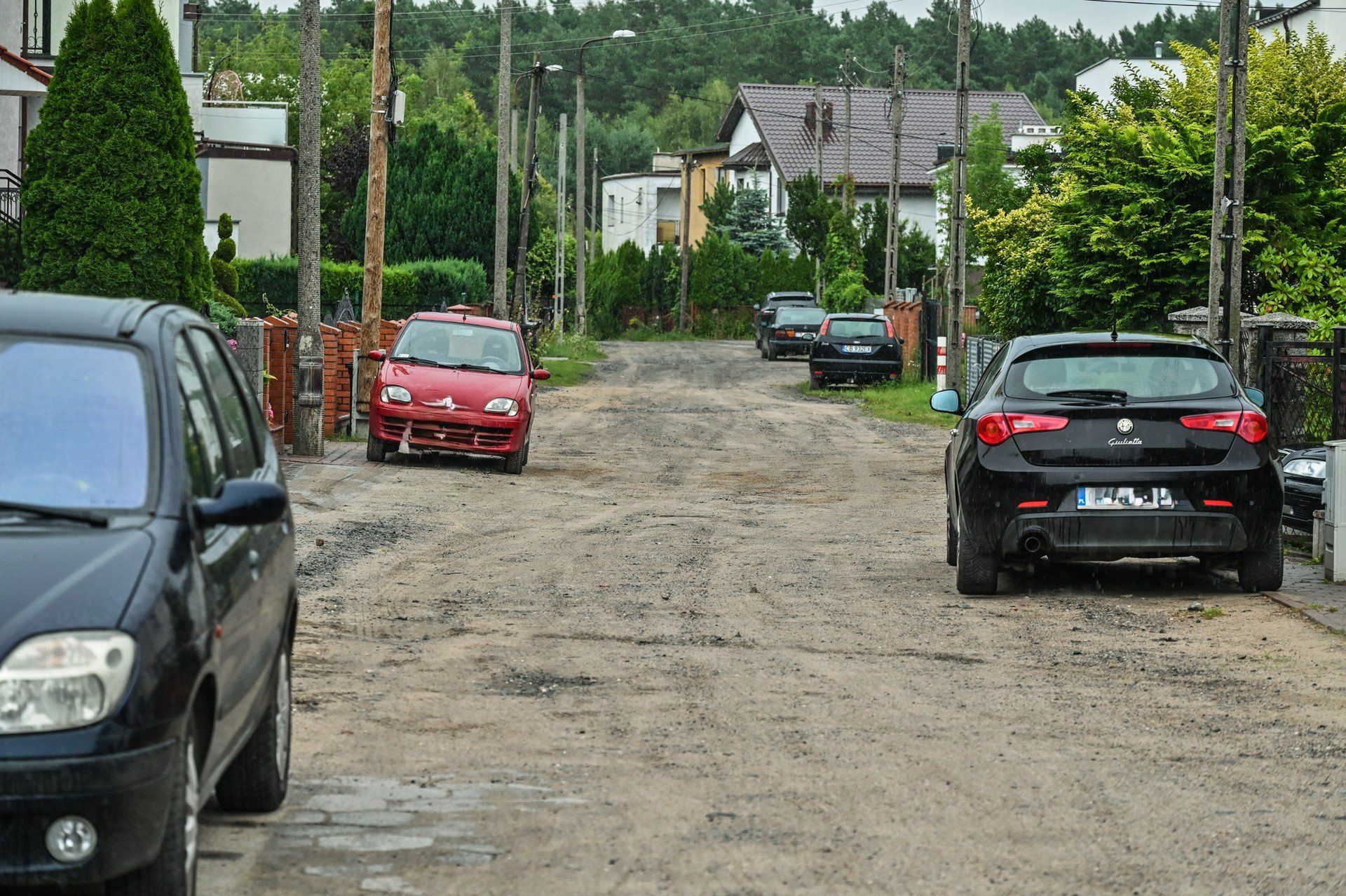 Unisławska na liście ulic do utwardzenia jest poza pierwszą setką.