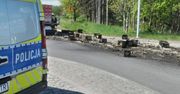 Skrzynki z piwem wypadły z dostawczaka. Kierowca nie zabezpieczył właściwie ładunku