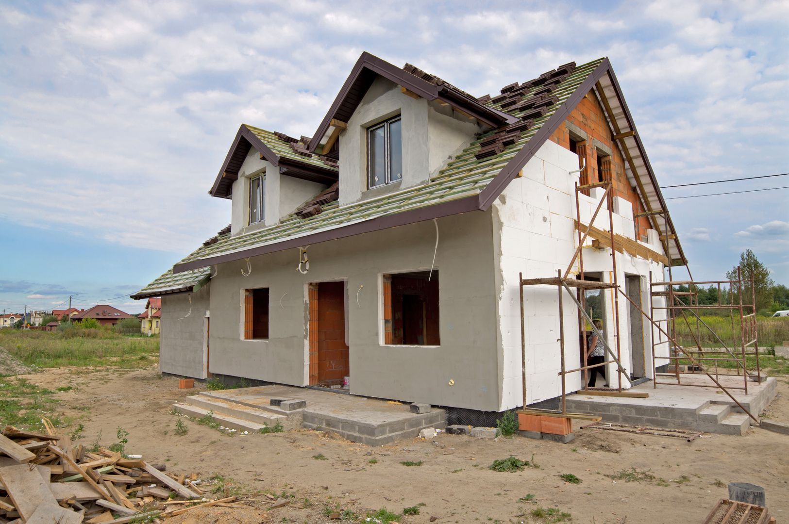 Ocieplenie domu to klucz do niższych rachunków. Jakie wybrać i ile kosztuje?