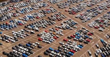 Branży motoryzacyjnej w Rosji grozi zapaść. Została bez zaawansowanych technologii