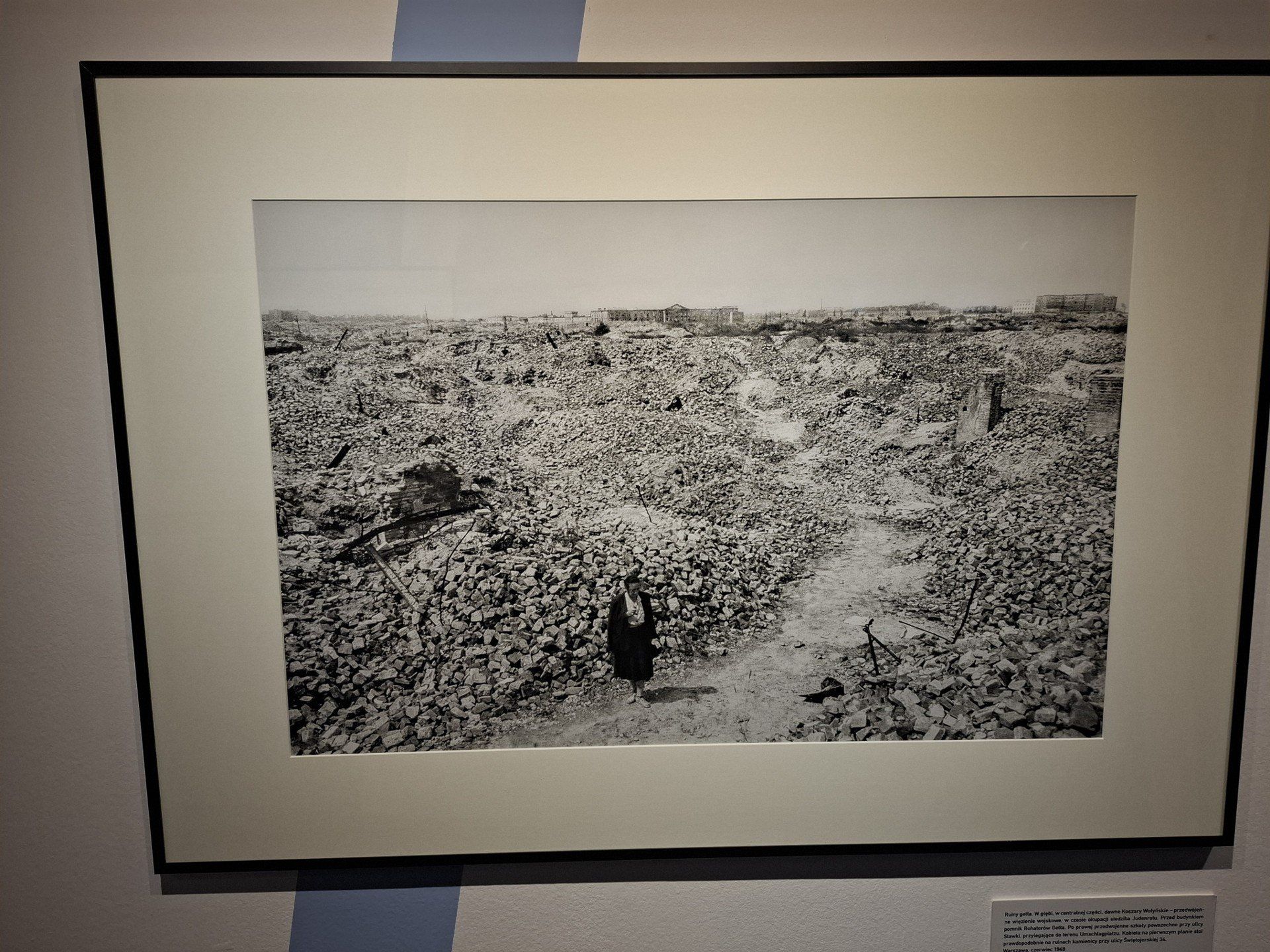 Tak wyglądała odbudowa Warszawy po wojnie. Trwa wyjątkowa wystawa