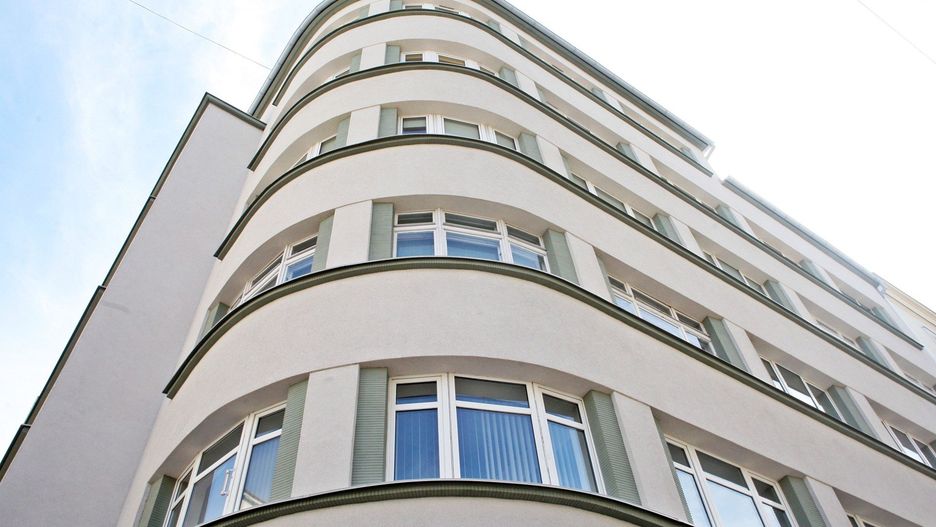 23.04..2015. GDYNIA
NZ KAMIENICA MODERNISTYCZNA PRZY UL SWIETOJANSKIEJ 89 ZBUDOWANA W LATACH 1936-1937 W PROJEKTU STANISLAWA ZWIRSKIEGO
FOT. TOMASZ BOLT / POLSKA PRESS
DZIENNIK BALTYCKI
