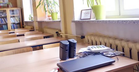 Nauka zdalna. Warszawa. Pierwszego dnia zdalnych lekcji padł Librus