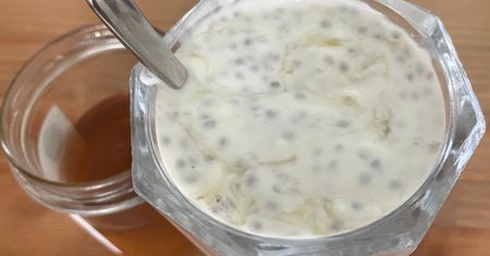 Nie czekam do następnego dnia. Zdrowy deser z chia mam gotowy w 15 minut