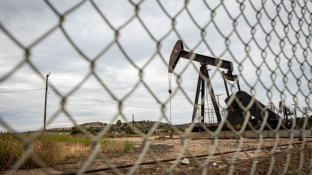 Zbliża się posiedzenie krajów sojuszu OPEC+. które zdecydują o wielkości dostaw ropy 