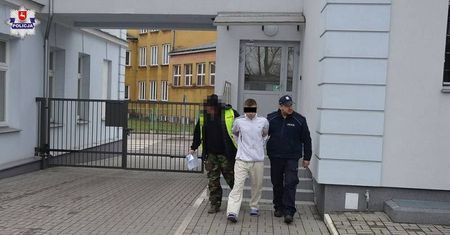 Zienki: Syn śmiertelnie ugodził nożem ojca. Dawidowi B. grozi dożywocie