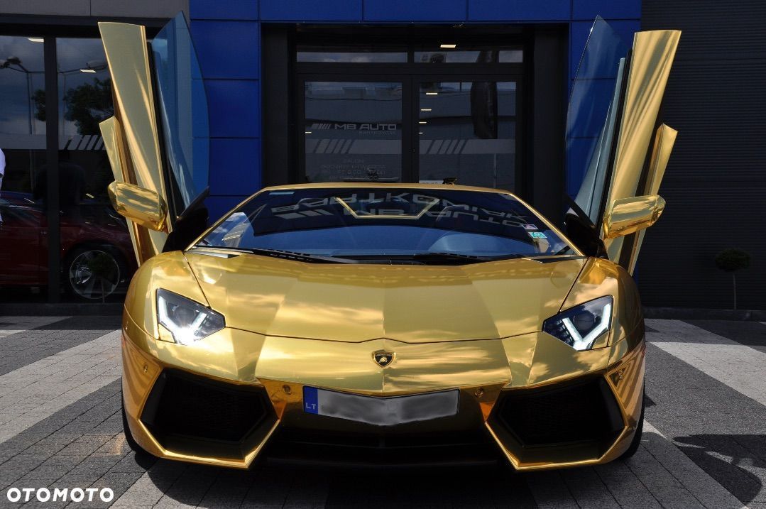 Do kupienia złote lamborghini aventador. Wygląda znajomo, a cena jest okazyjna