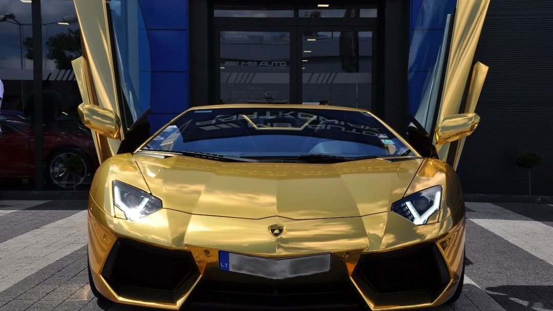 O złotym lamborghini było wyjątkowo głośno w 2017 roku.