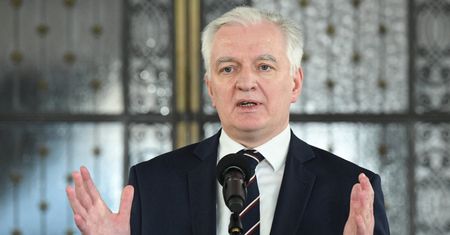 Grozi nam w Polsce socjalizm? Gowin punktuje rząd i straszy drożyzną