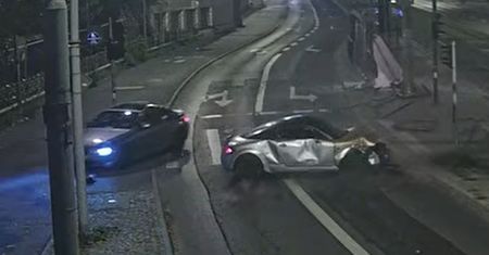 Nocny rajd 29-latki w Audi zakończony na przystanku. Wiadomo, dlaczego uciekła