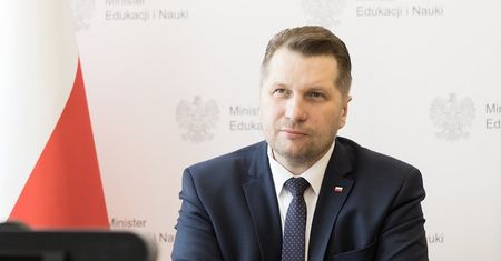 Kiedy powrót do przedszkoli i szkół? Minister Czarnek o możliwych terminach