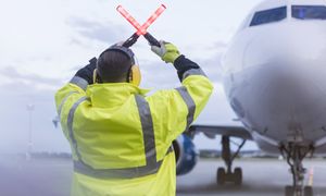 Setki tysięcy lotów rocznie. PAŻP szuka osób do kontroli ruchu nad Polską