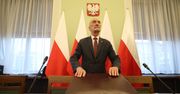 "Dwa obozy w PiS". Co zrobią ws. Macierewicza?