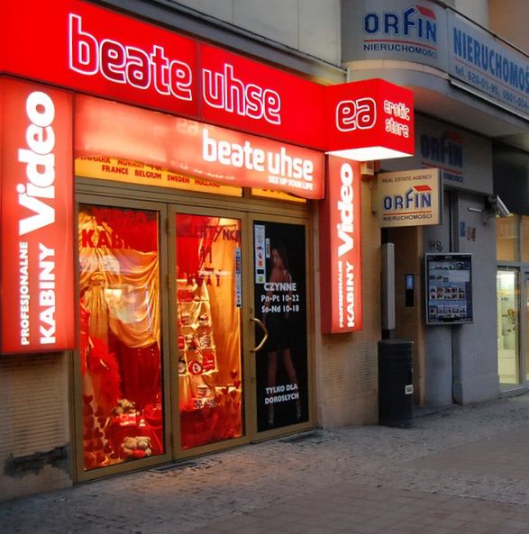 Placówka sieci Beate Uhse w Gdyni. Fotografia z 2009 roku 