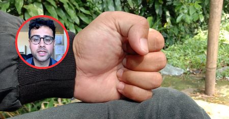 Trzy ruchy dłoni mogą ujawnić problemy z pracą mózgu. Neurolog pokazuje prosty test