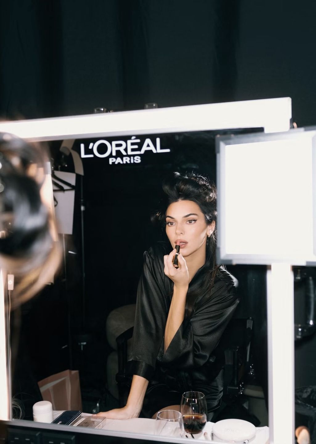 Kendall Jenner pokazała kulisy pokazu 