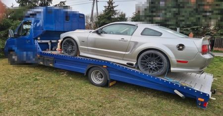 Policja dostała auta pijanych kierowców. Lista modeli zaskakuje