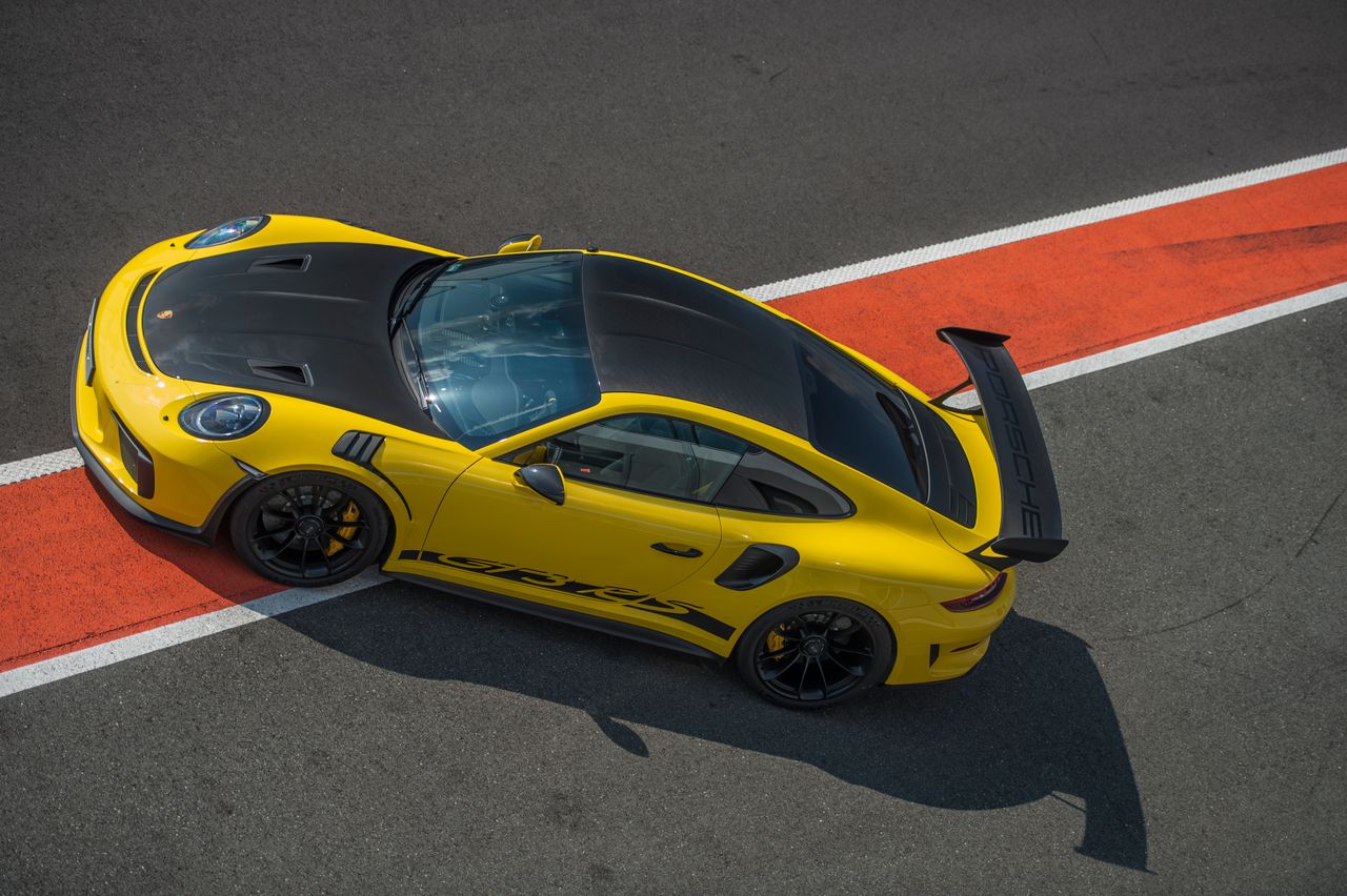 Jeśli są samochody i jest Rolls-Royce, to też są samochody sportowe i jest Porsche 911 GT3 RS.