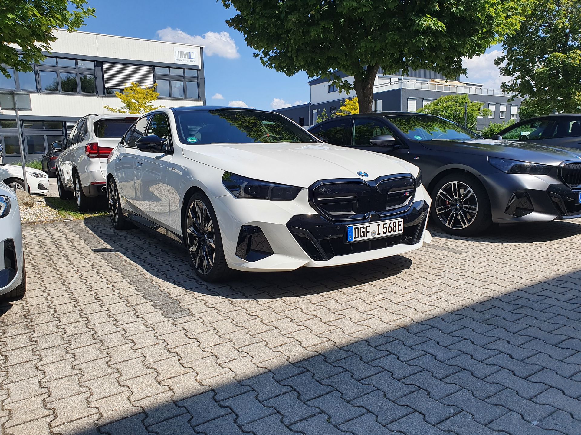 "Prowadzenie wzrokiem" dostępne jest jako opcja np. w takim BMW serii 5