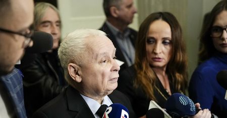 Kaczyński spiął się z dziennikarką TVP. Poszło o SAFE