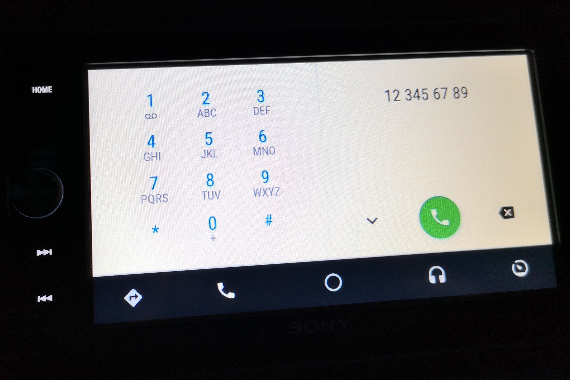 Sony XAV-AX100: sposób na Android Auto i Apple CarPlay w każdym samochodzie 19