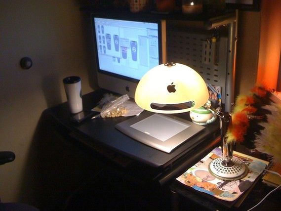 DIY - lampa na biurko z iMaca G4
