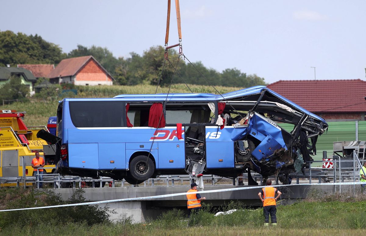 Katastrofa autokaru w Chorwacji. Zdjęcie wraku