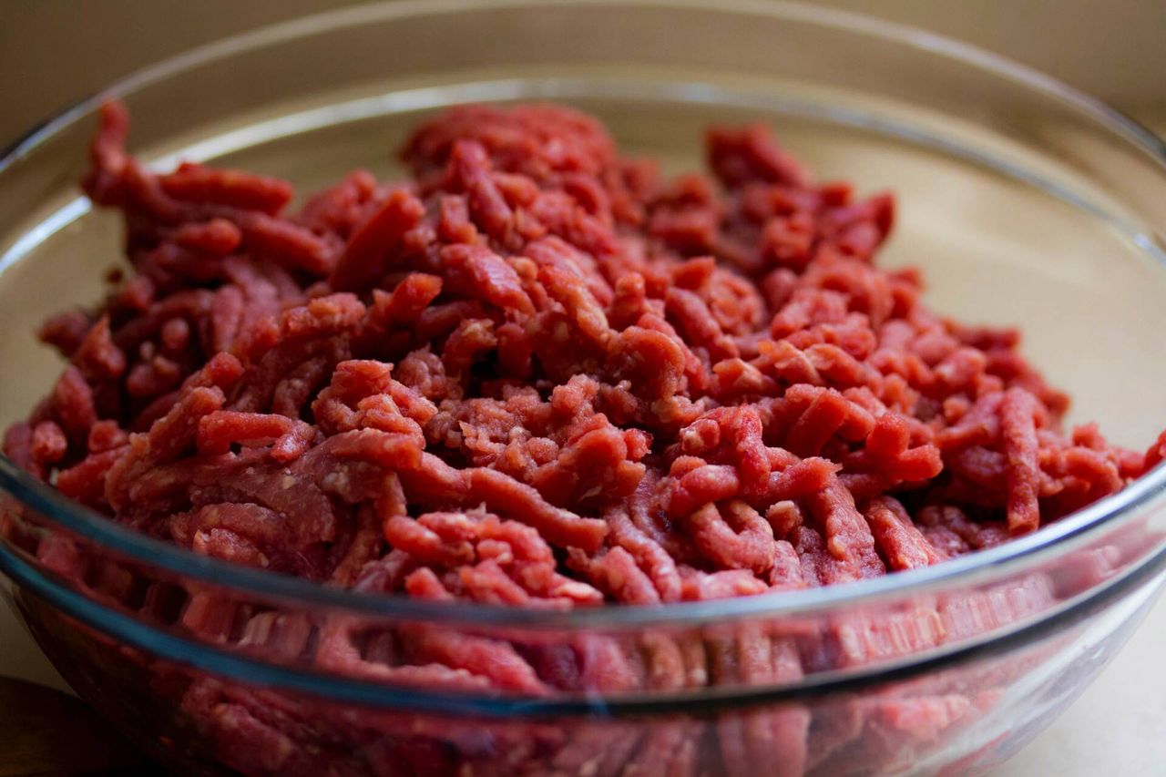Mięso na tatar - Pyszności; Foto: Pexels