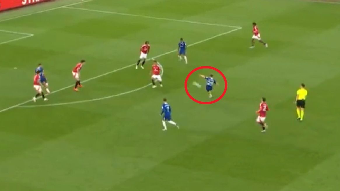 Twitter / Screen / Polsat Sport / Na zdjęciu: Mikel Jauregizar strzelił fantastycznego gola na Old Trafford