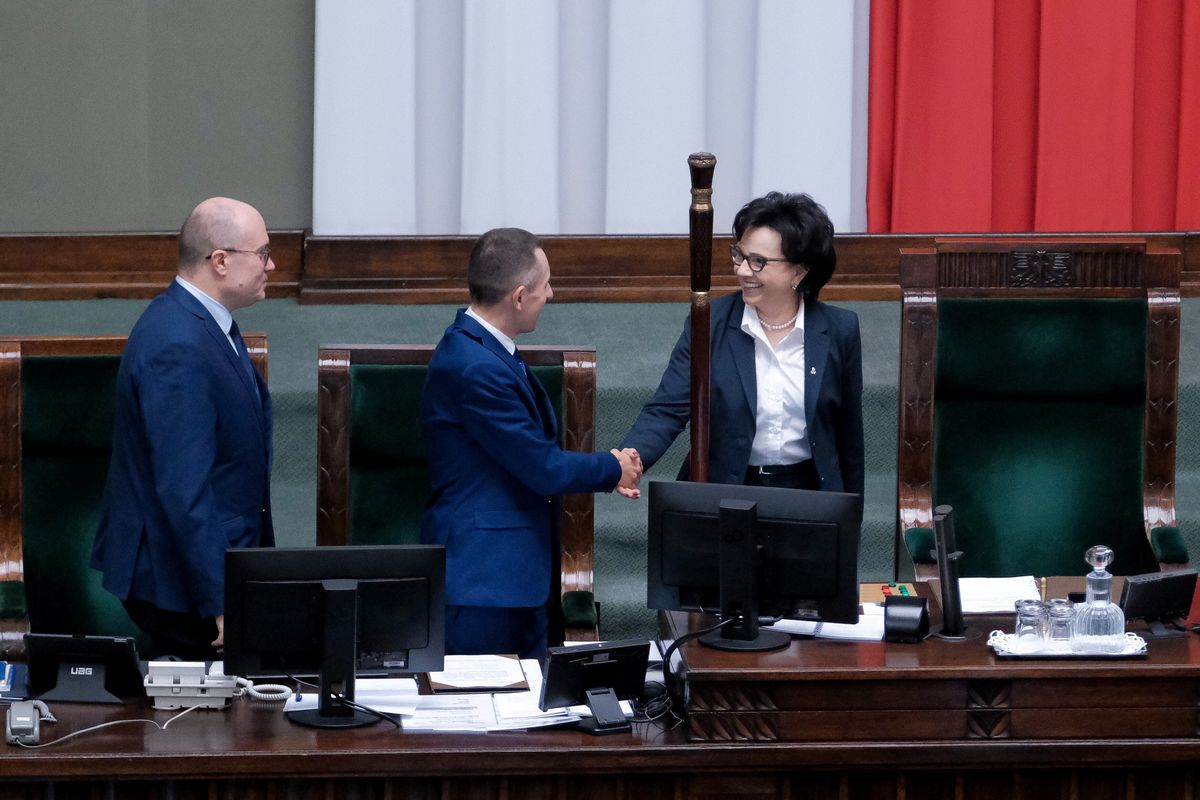 W Sejmie przyjęto projekty ustaw w sprawie sprzedaży węgla i cen energii
