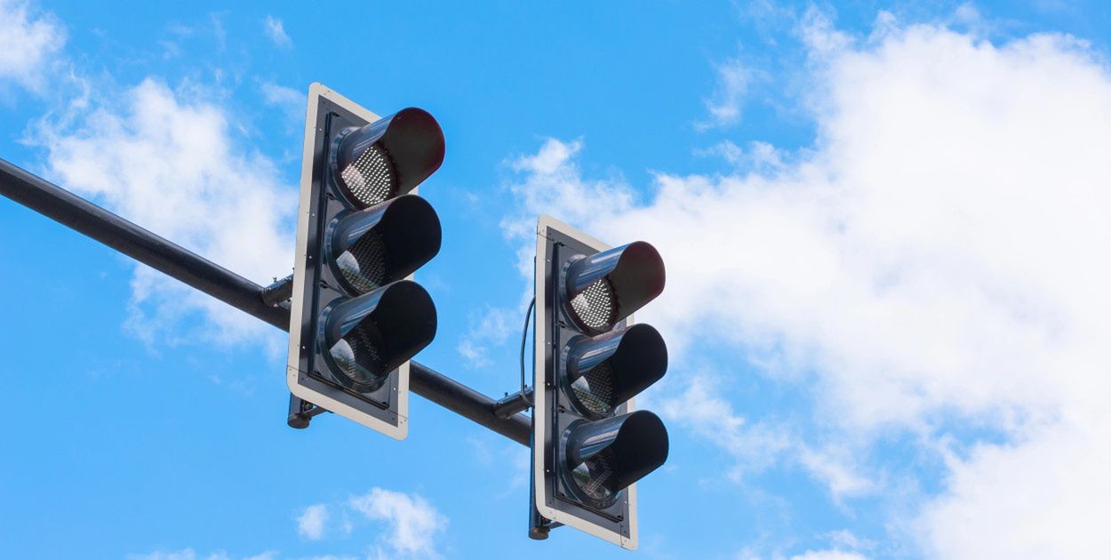 Toruń: Sygnalizacja na ruchliwym skrzyżowaniu zgaśnie. Kierowcy uważajcie