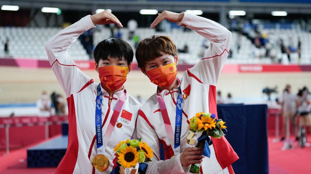 Zdjęcie okładkowe artykułu: Getty Images / Wei Zheng/CHINASPORTS/VCG / Na zdjęciu: Zhong Tianshi i Bao Shanju