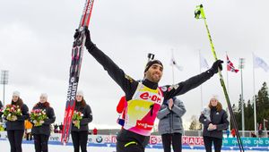 PŚ w biathlonie: Fourcade i Soukalova powiększają przewagę, duży awans Guzik