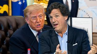 "Stracił prawo do rządzenia". Carlson wzywa do usunięcia Trumpa