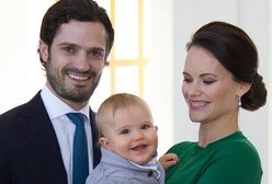 Książę Karol Filip i księżna Sofia opublikowali urocze zdjęcie z dziećmi. To ich pierwsza rodzinna fotografia!