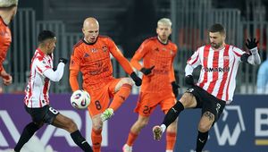 PKO Ekstraklasa: Cracovia goni czołówkę, coraz gorsza sytuacja Bruk-Bet Termaliki, zobacz tabelę