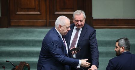 Rząd ma do rozdania 600 mln zł. Więcej czasu na wnioski