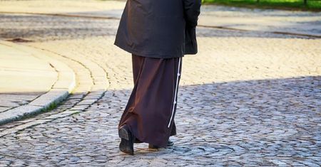 Polski zakonnik zatrzymany na Białorusi. "W celi jest zimno"