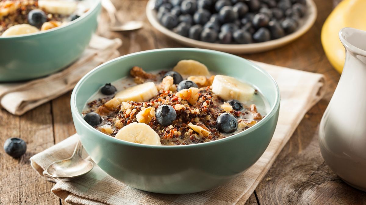 Komosanka — przepis na sycące śniadanie.