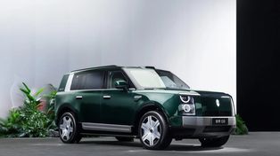 Oto nowy SUV Huawei. Wielki i z mocnymi napędami