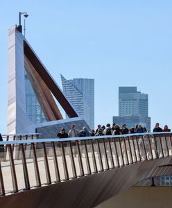 Co dzieje się na kładce w Warszawie? Jest komunikat